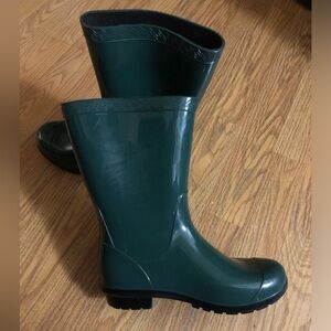 UGG Womens Green Rain Boots Size 7.5
